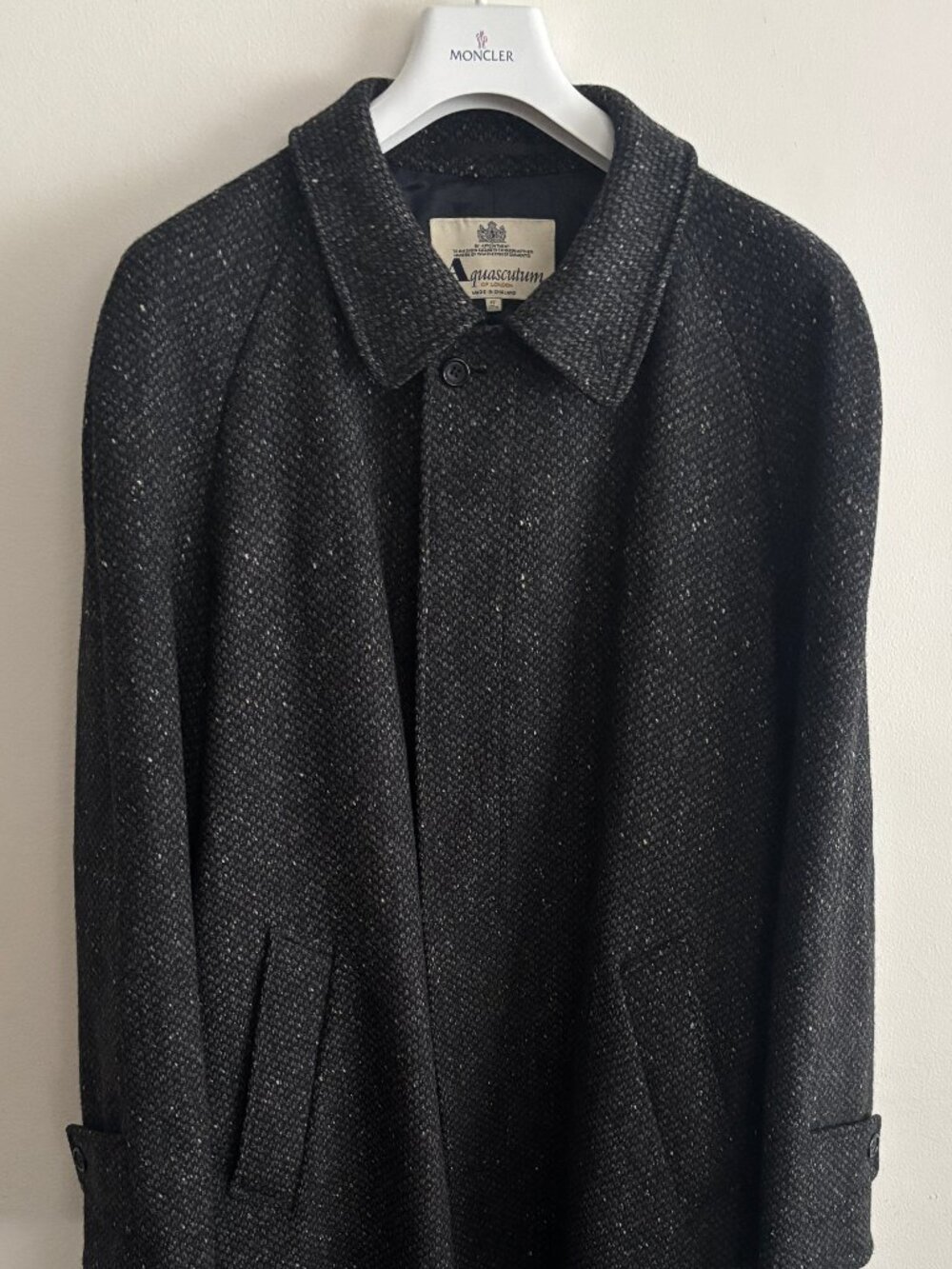 Aquascutum Charcoal Grey Wool Flecked Tweed Balmacaan/Overcoat - 42 / Large - XL